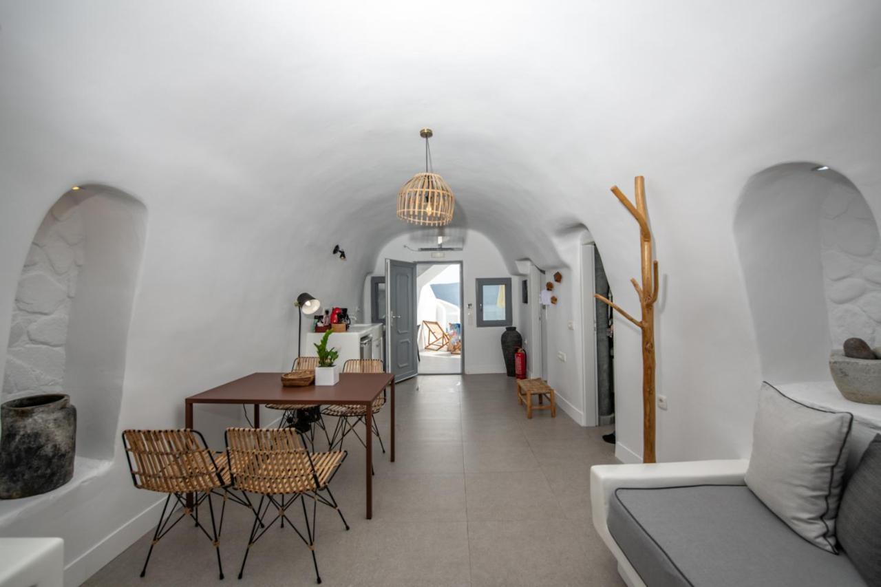 Virginia'S Cave Villas Oía Zewnętrze zdjęcie