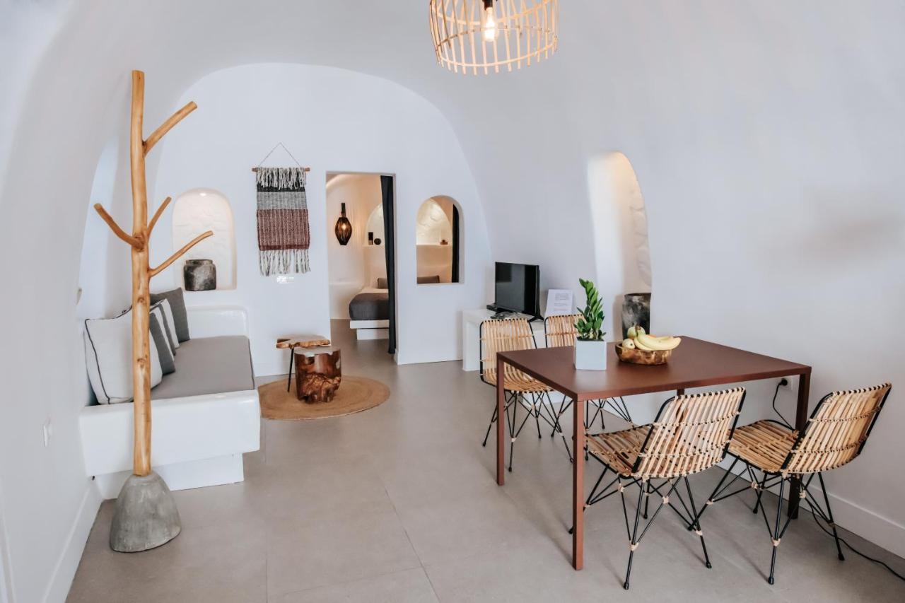 Virginia'S Cave Villas Oía Zewnętrze zdjęcie