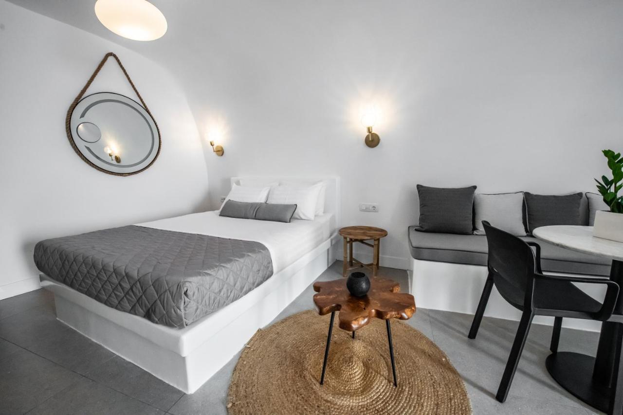 Virginia'S Cave Villas Oía Zewnętrze zdjęcie