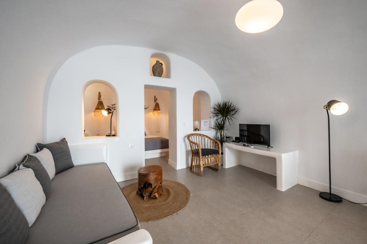 Virginia'S Cave Villas Oía Zewnętrze zdjęcie